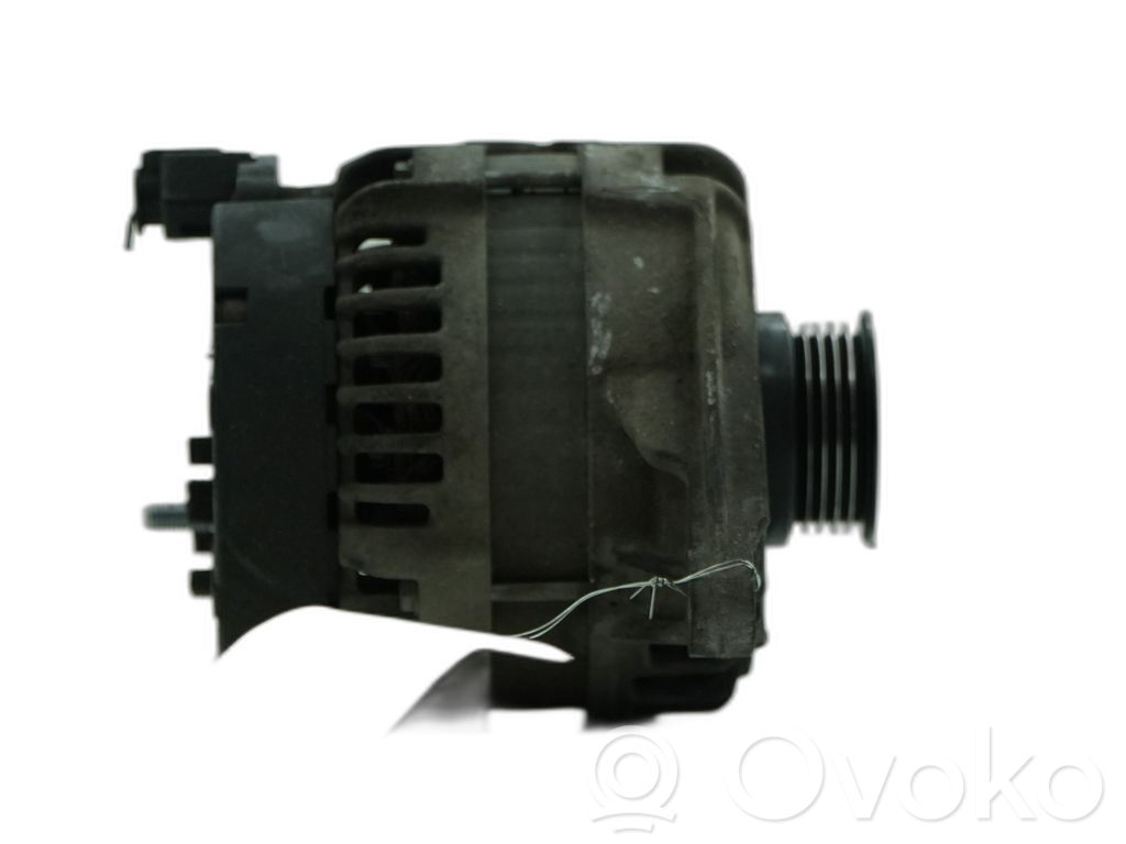 Mercedes-Benz A W176 Generator/alternator 