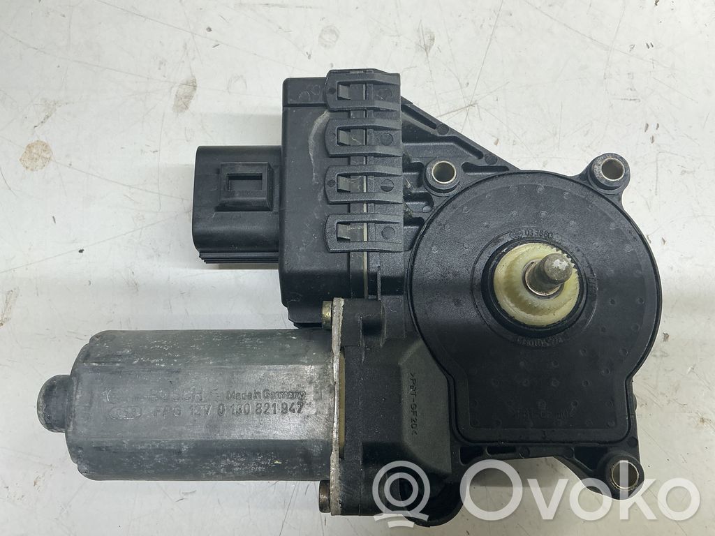 Jaguar S-Type Motor del regulador de la ventanilla de la puerta delantera 