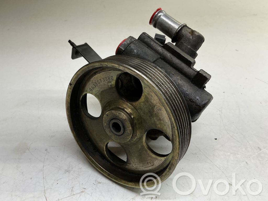 Peugeot Expert Power steering pump 