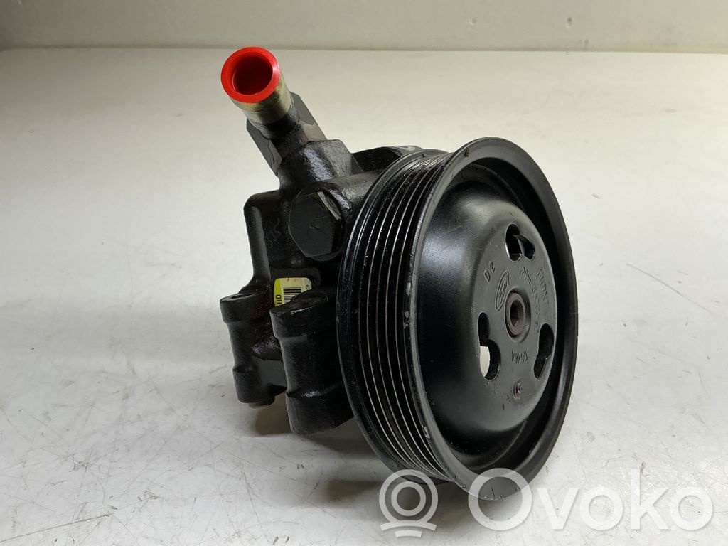 Ford Fiesta Ohjaustehostimen pumppu 