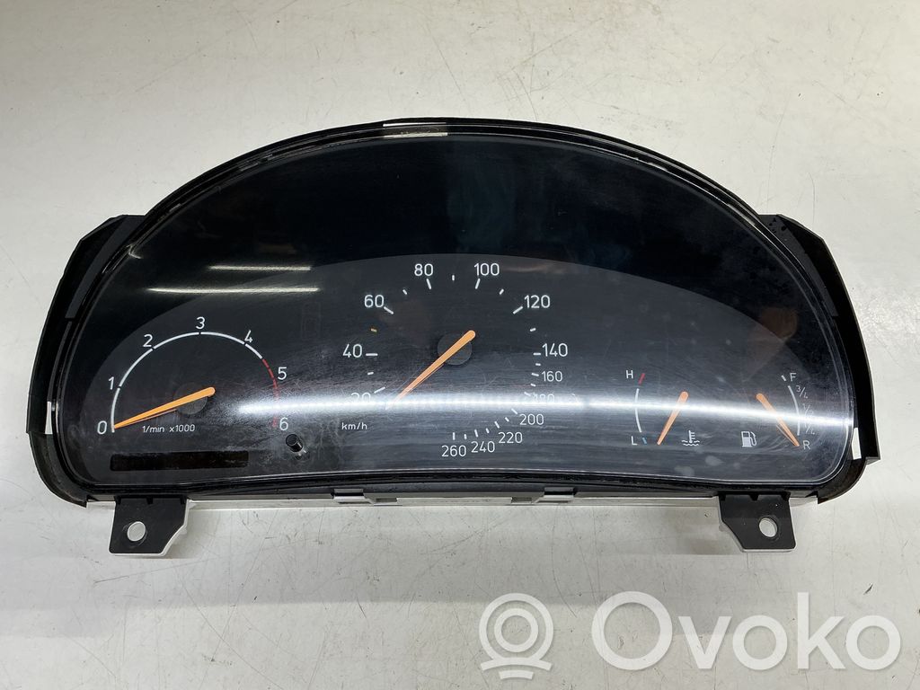 Saab 9-5 Speedometer (instrument cluster) 