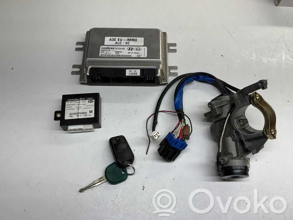 KIA Rio Engine control unit/module 