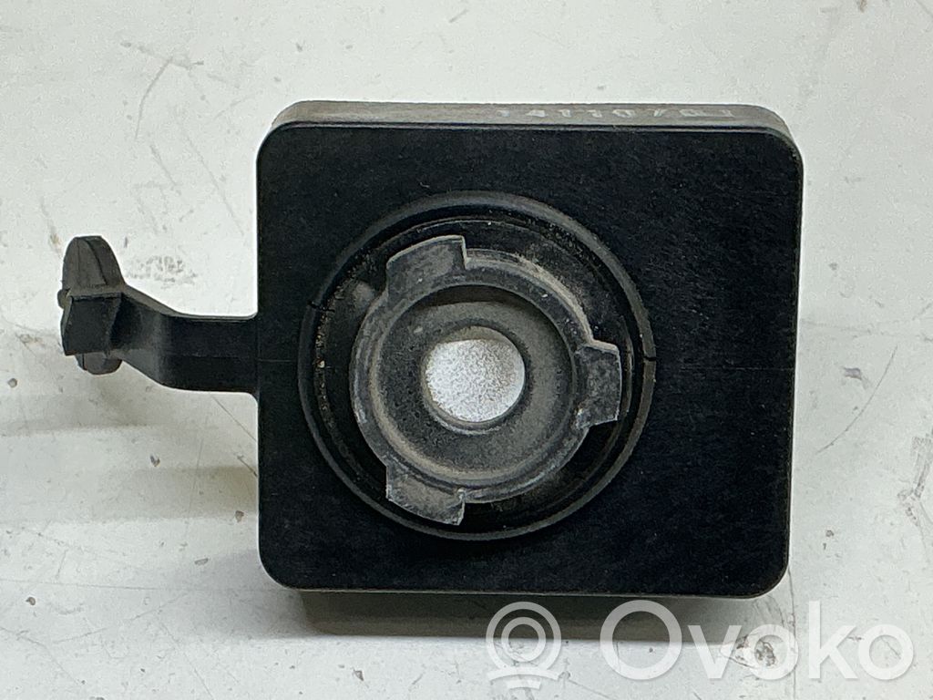 Interior temperature sensor   A67100400