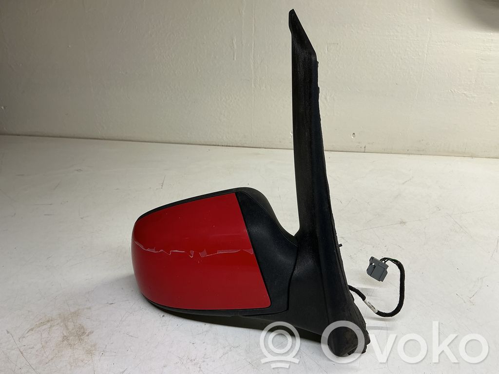 Front door electric wing mirror