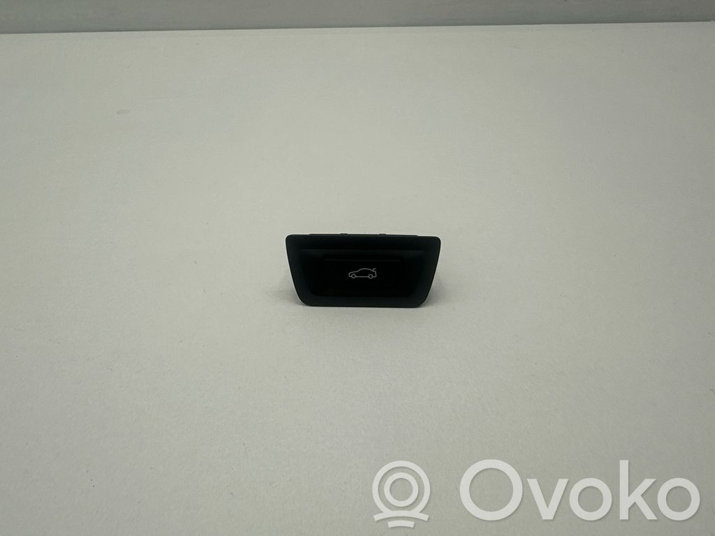 BMW 3 G20 G21 Tailgate/boot open switch button 
