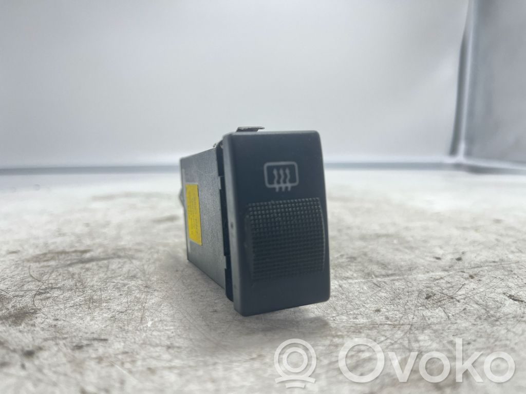 Windscreen/window heater switch   4D0941503B