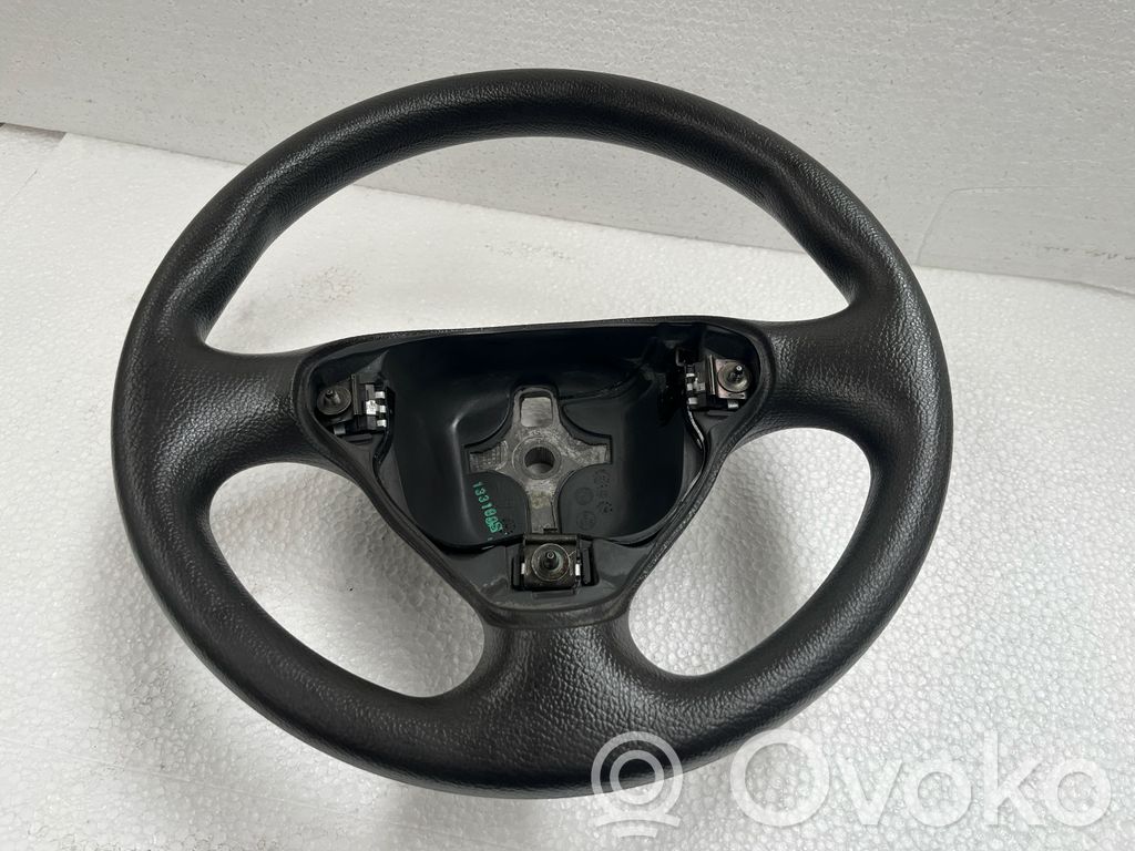 Fiat Punto (188) Ohjauspyörä 