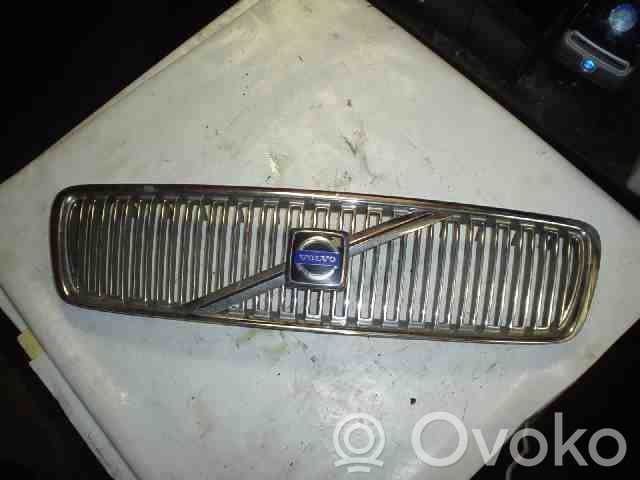 Front bumper lower grill
