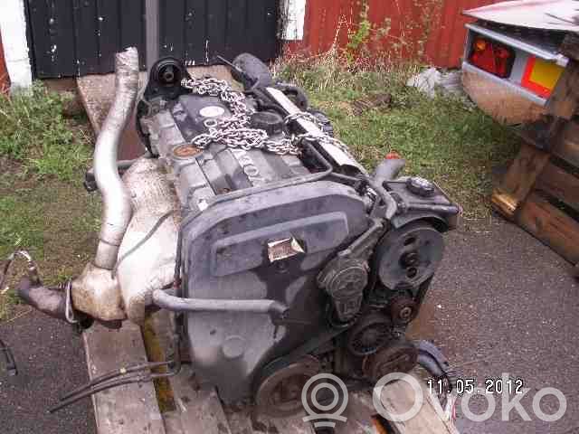 Volvo 850 Engine 