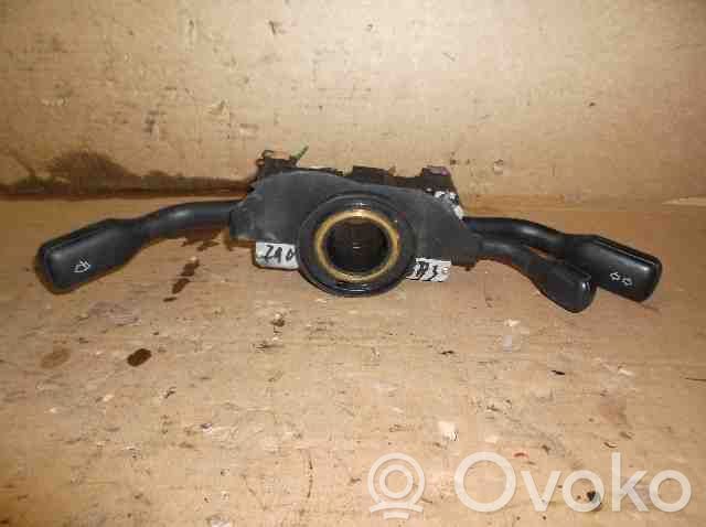 Audi 80 90 S2 B4 Wiper turn signal indicator stalk/switch 