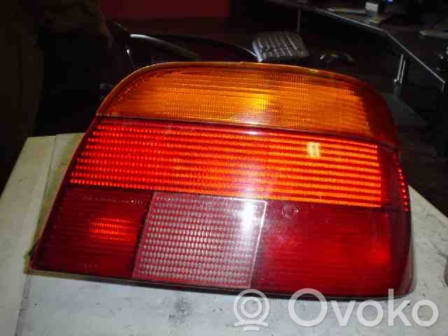 Rear/tail lights