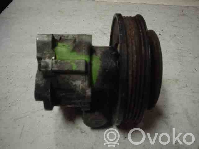 Ohjaustehostimen pumppu   8DO,ZF