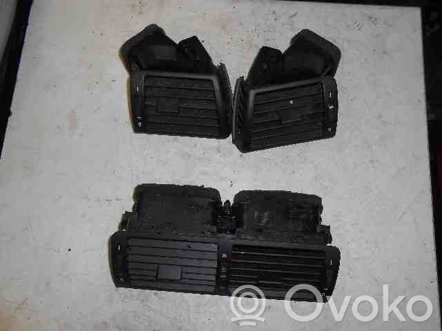 BMW 3 E46 Grilă ventilație centrală 