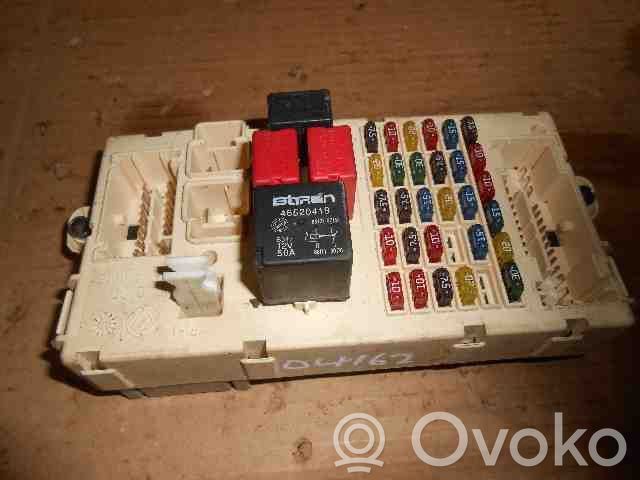 Fiat Punto (188) Fuse module 