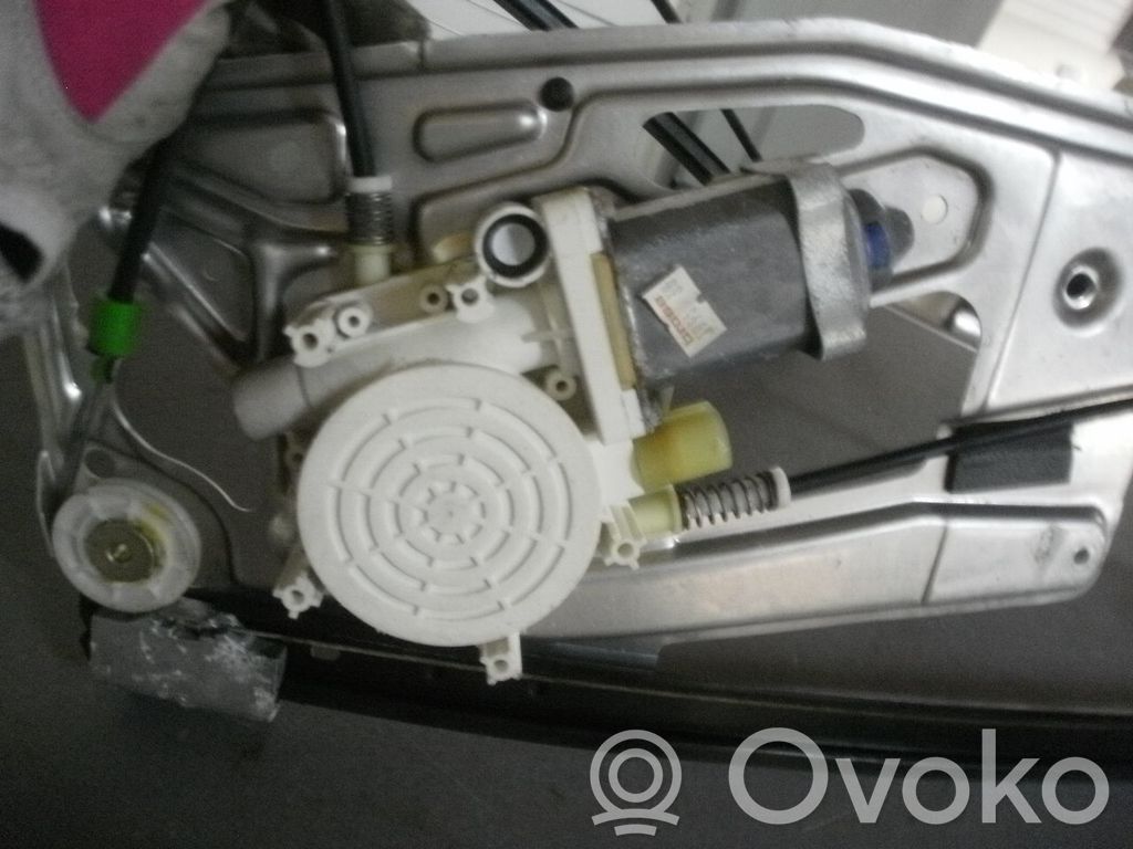 BMW 5 E39 Front door window regulator motor 