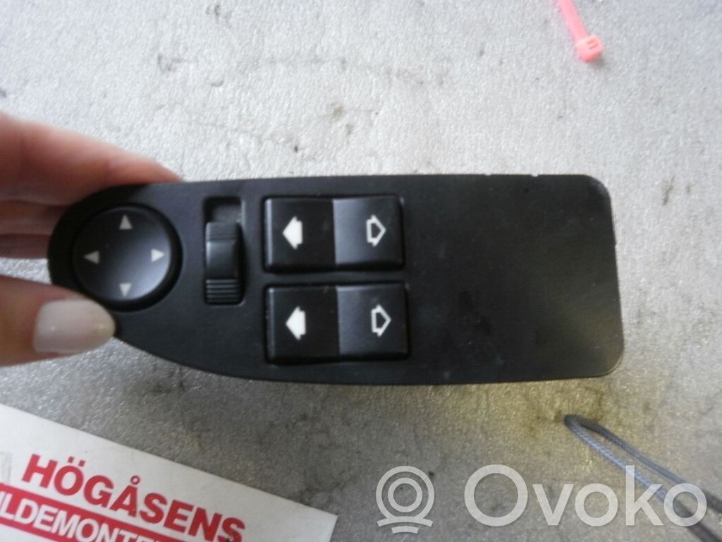 Elektrisko logu slēdzis   8360887