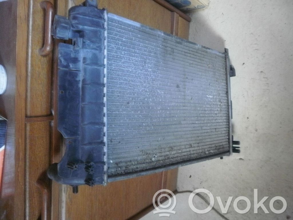 Coolant radiator
