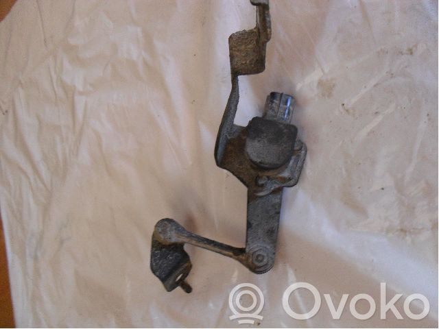 Headlight/headlamp level sensor   FRAM
