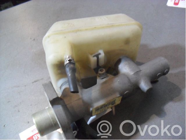 Volvo 850 Pääjarrusylinteri 