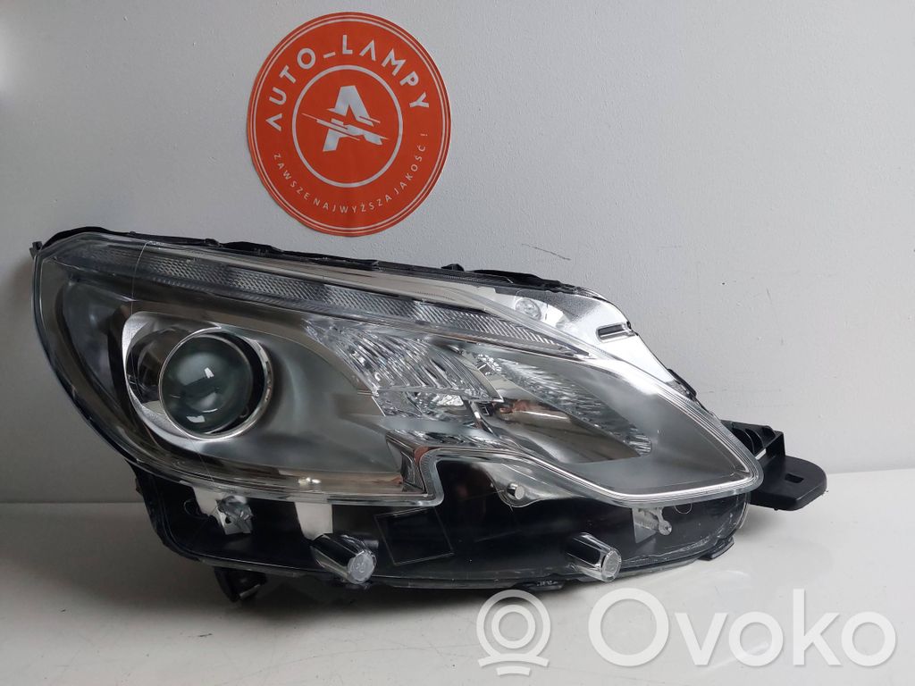 Peugeot 2008 I Lampa przednia 