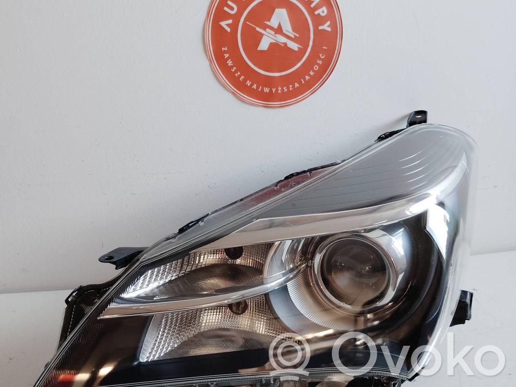 Toyota Yaris Headlight/headlamp 
