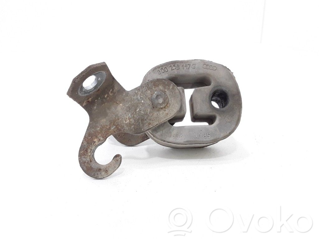 Audi A4 S4 B7 8E 8H Soporte de apoyo/base del silenciador 