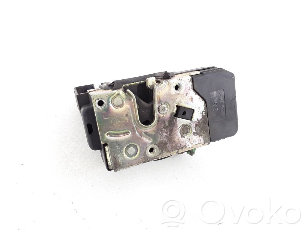Opel Astra G Front door lock 