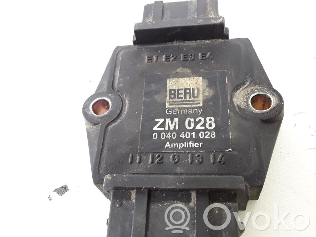 Audi A4 S4 B5 8D Spark distributor 