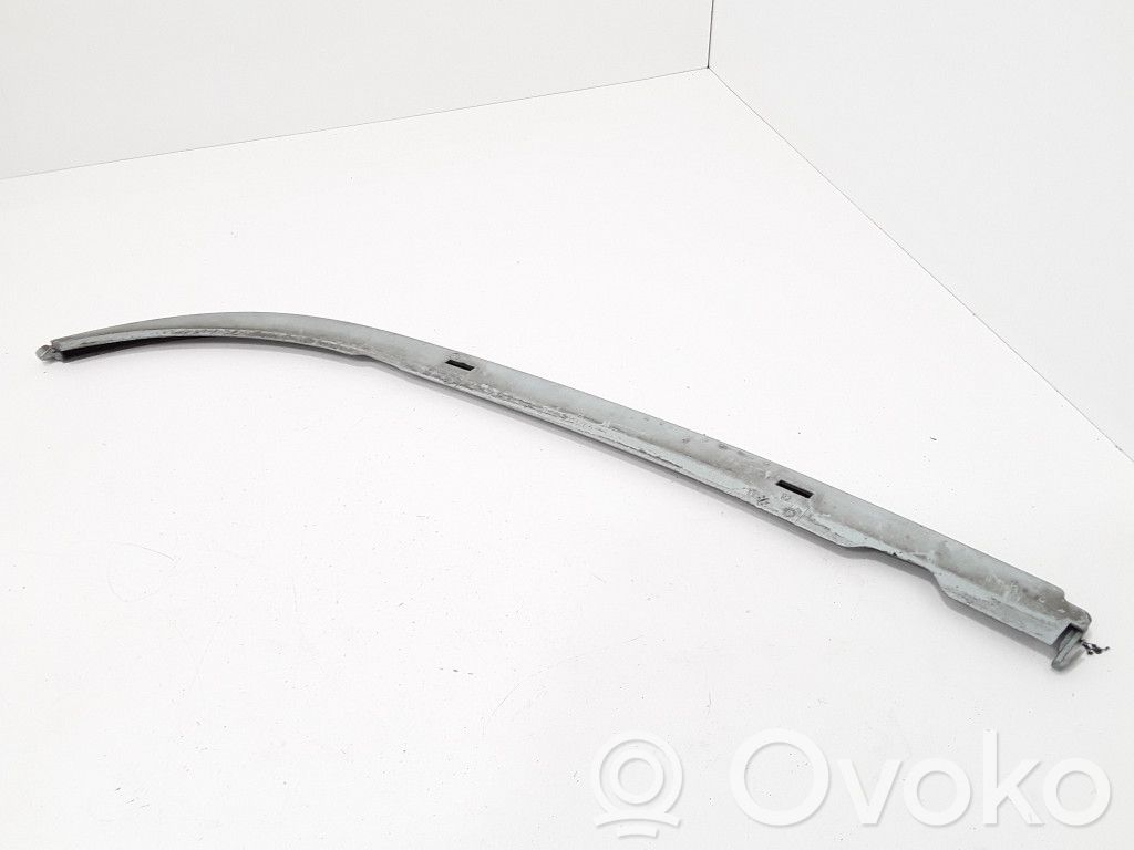 BMW 5 E39 Under headlight/headlamp trim 