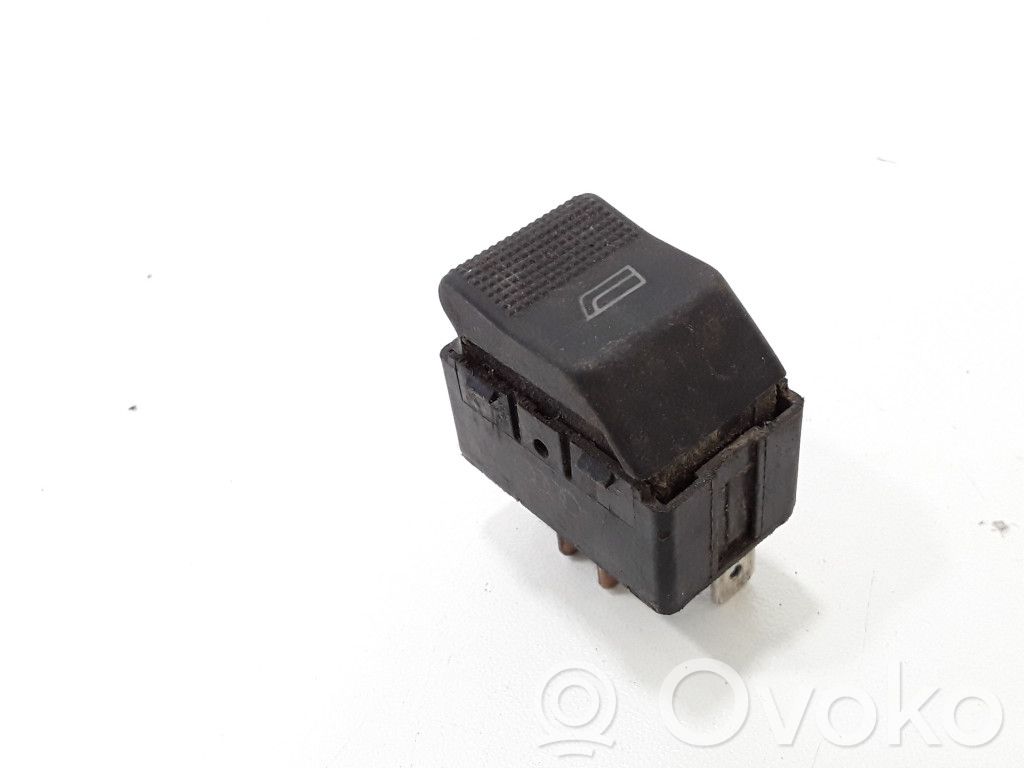 Audi A4 S4 B5 8D Electric window control switch 