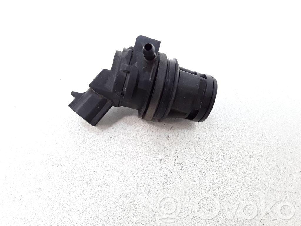 Mazda 6 Windscreen/windshield washer pump 