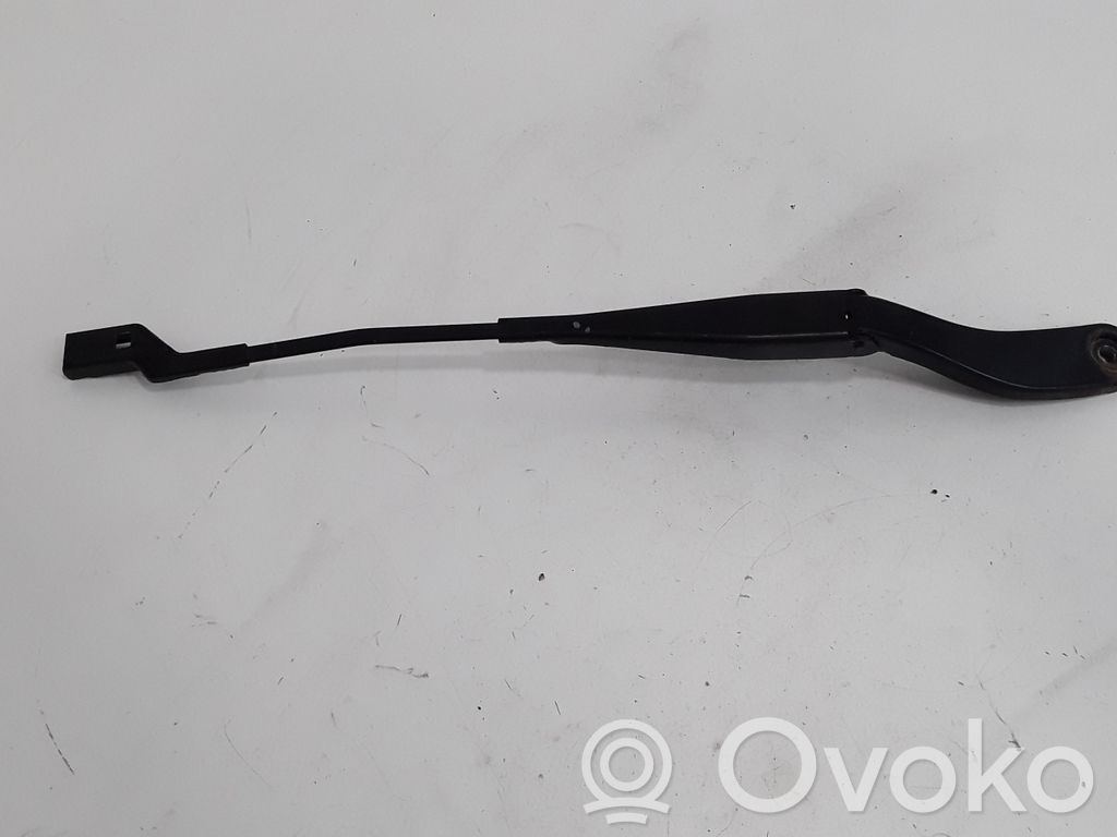 Volvo V50 Wischerarm vorne 