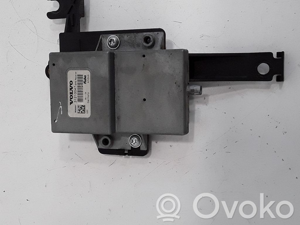 Volvo V50 GPS navigation control unit/module 