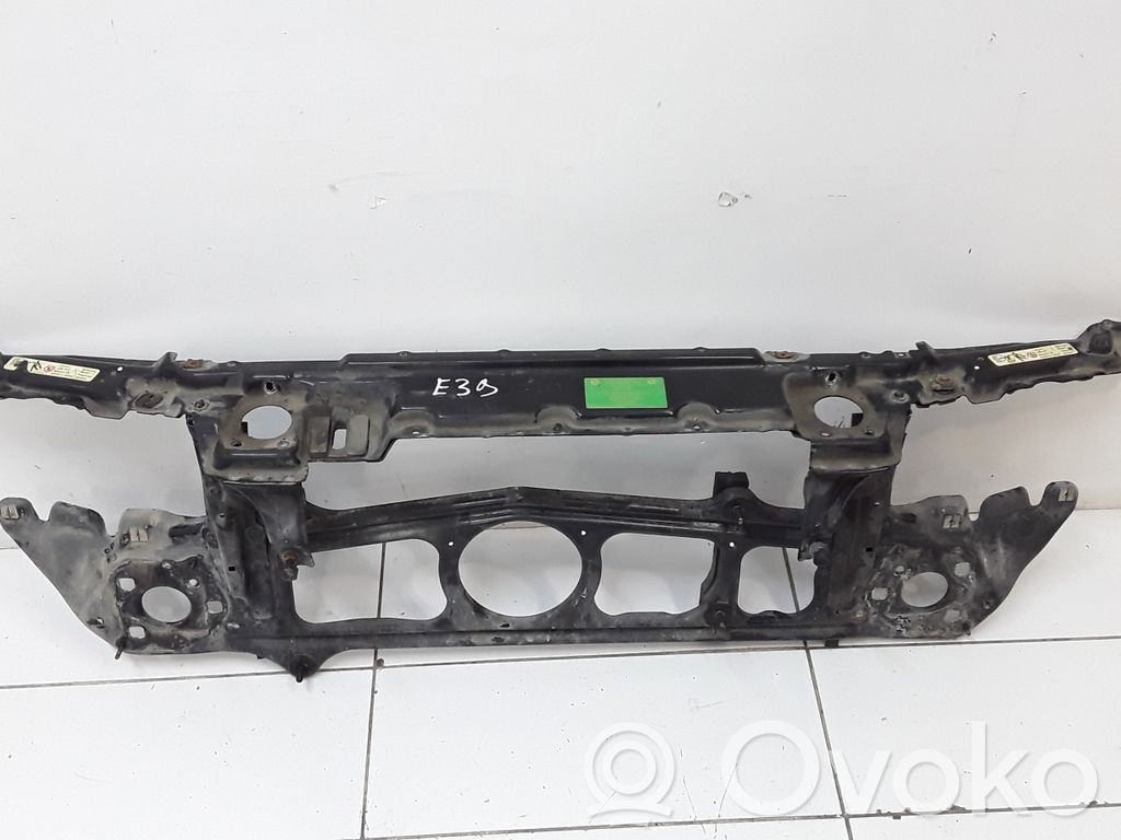 BMW 5 E39 Панель радиаторов 