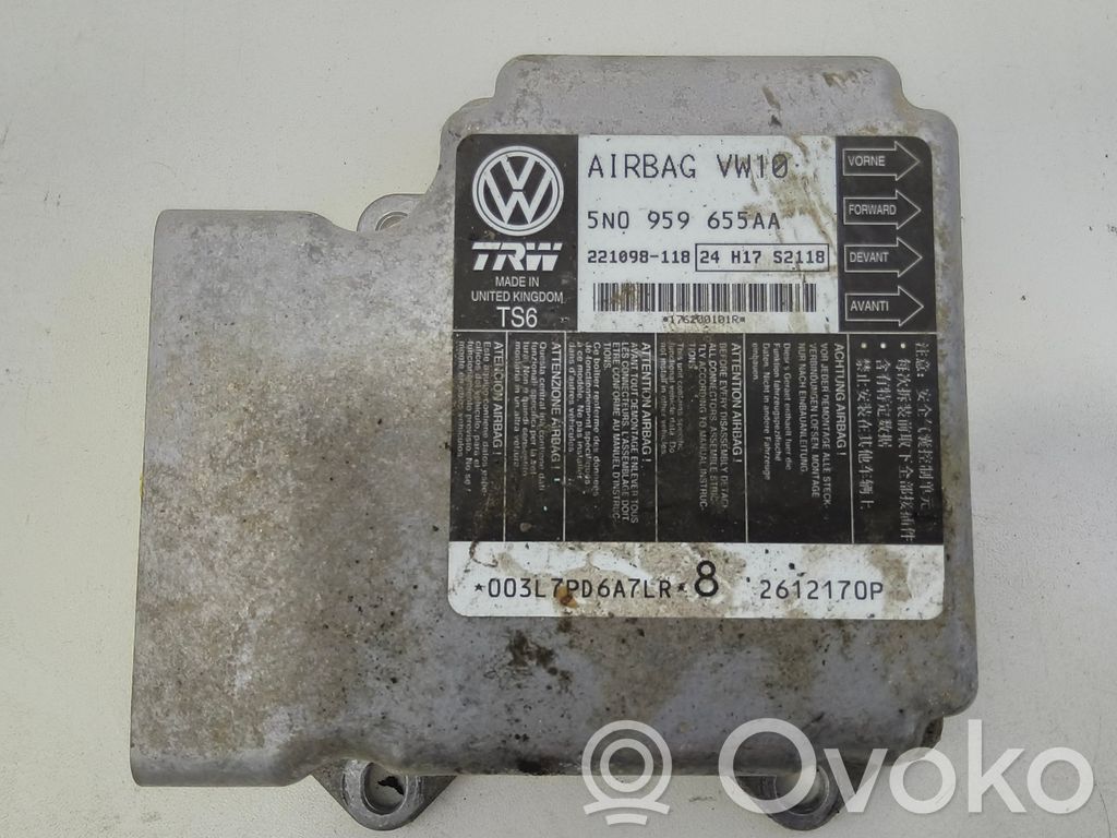 Volkswagen PASSAT B7 Airbag control unit/module 