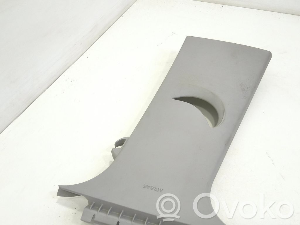 Seat Leon (5F) (B) pillar trim (top) 