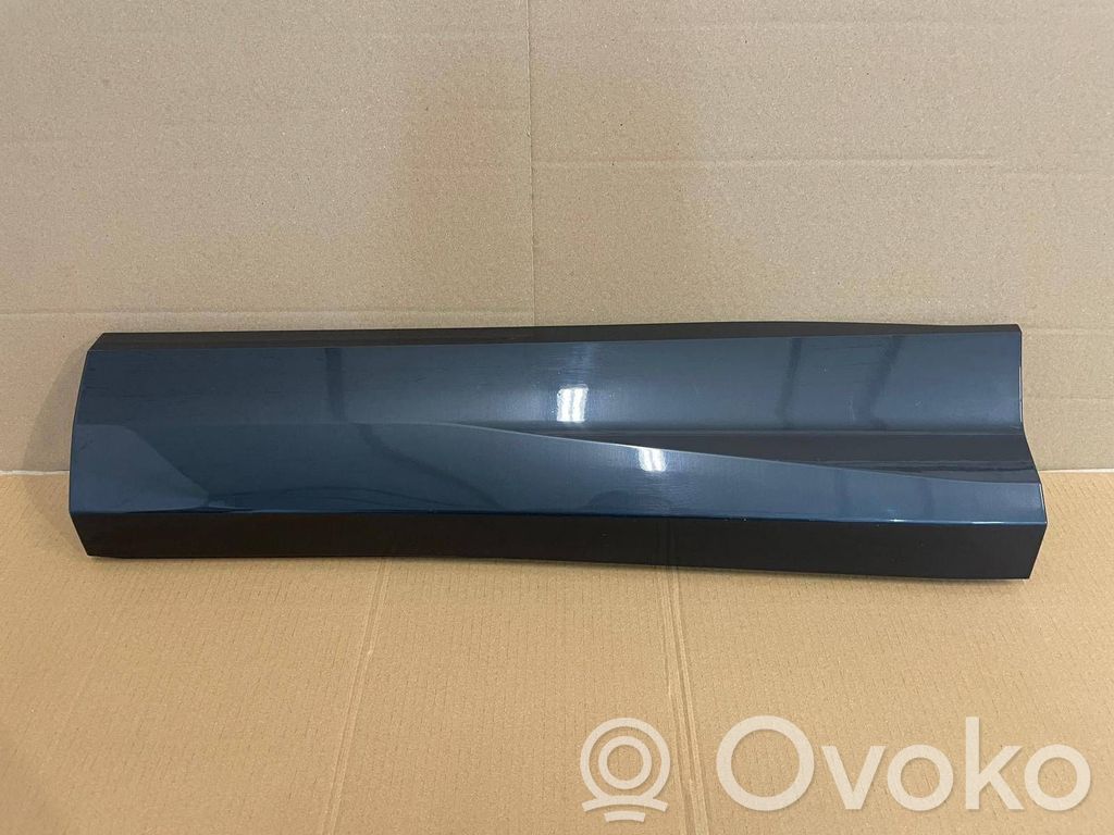Audi Q3 F3 Listwa drzwi tylnych 