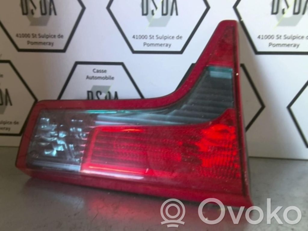 Citroen C5 Lampy tylnej klapy bagażnika 