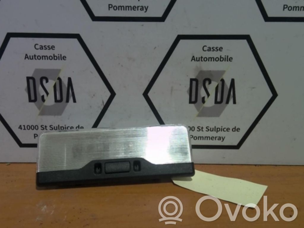 BMW X3 E83 Front seat light 