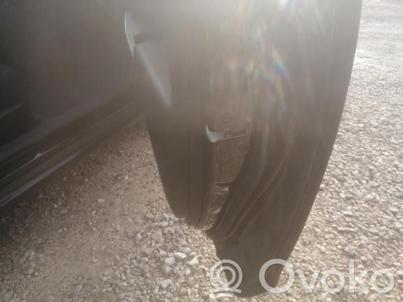 Mazda 2 Front door lock 