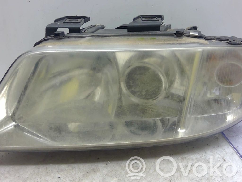 Audi A6 S6 C5 4B Scheinwerfer 