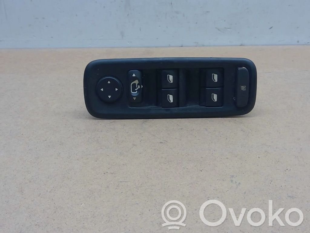 Citroen C8 Electric window control switch 