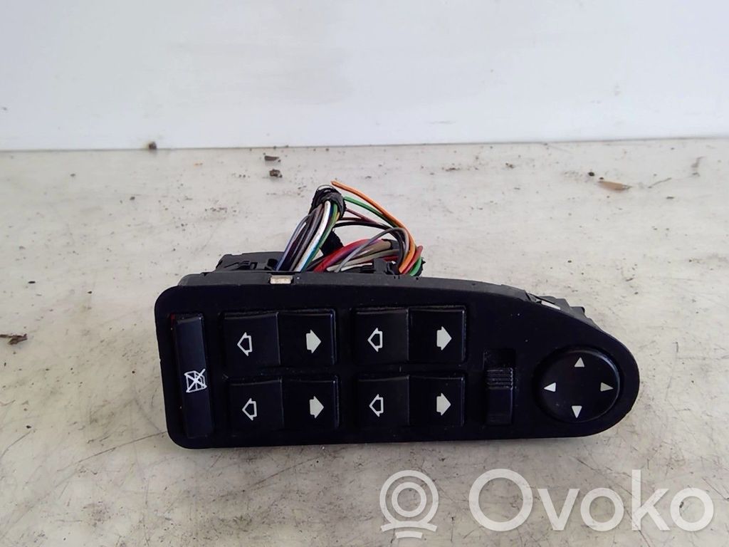 BMW 7 E38 Electric window control switch 