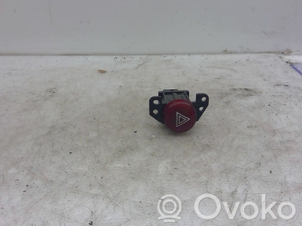 Mitsubishi Colt Hazard light switch 