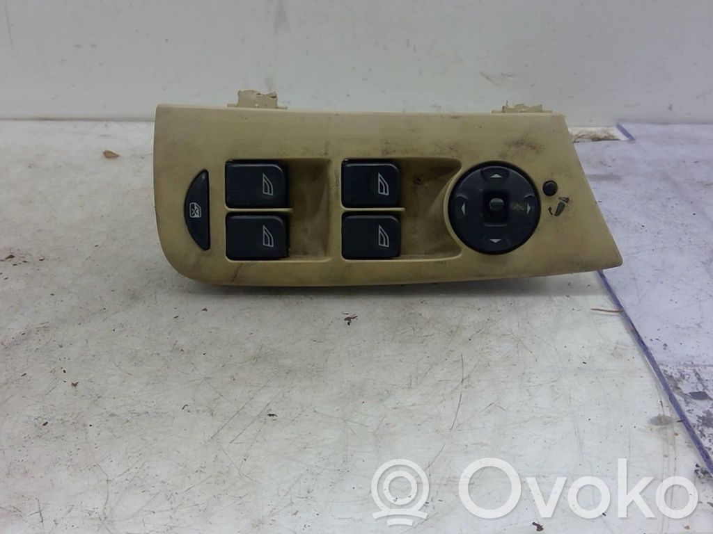 Jaguar X-Type Electric window control switch 