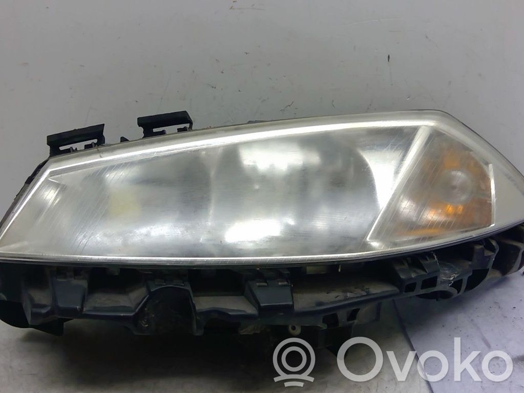 Renault Megane II Scheinwerfer 