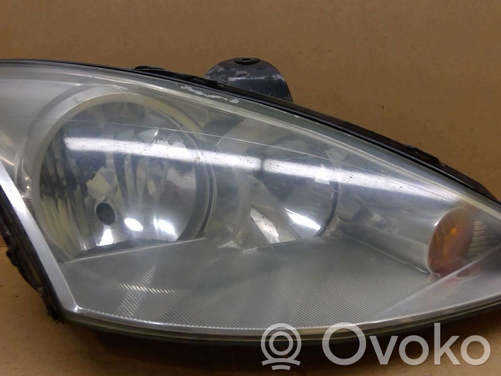 Headlight/headlamp   1152095