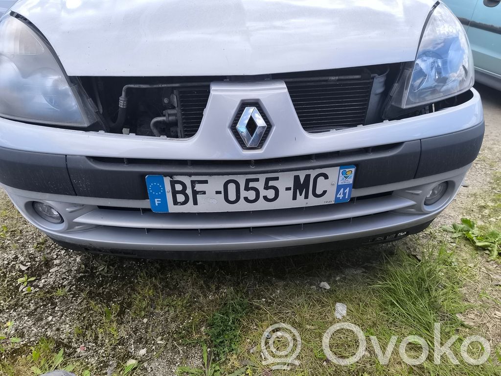 Renault Clio II Priekšējais bamperis 