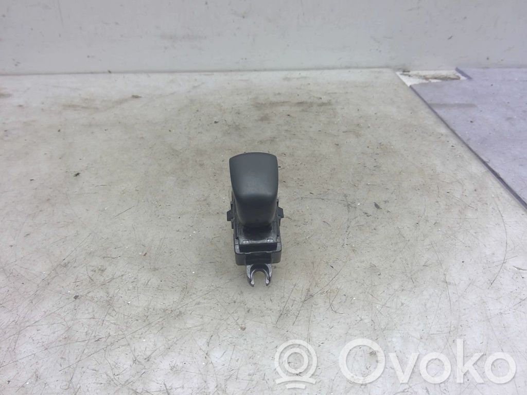 Nissan Qashqai Comutator comandă geamuri electrice 