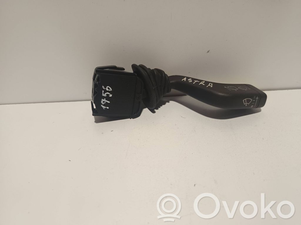 Opel Zafira A Wiper control stalk 
